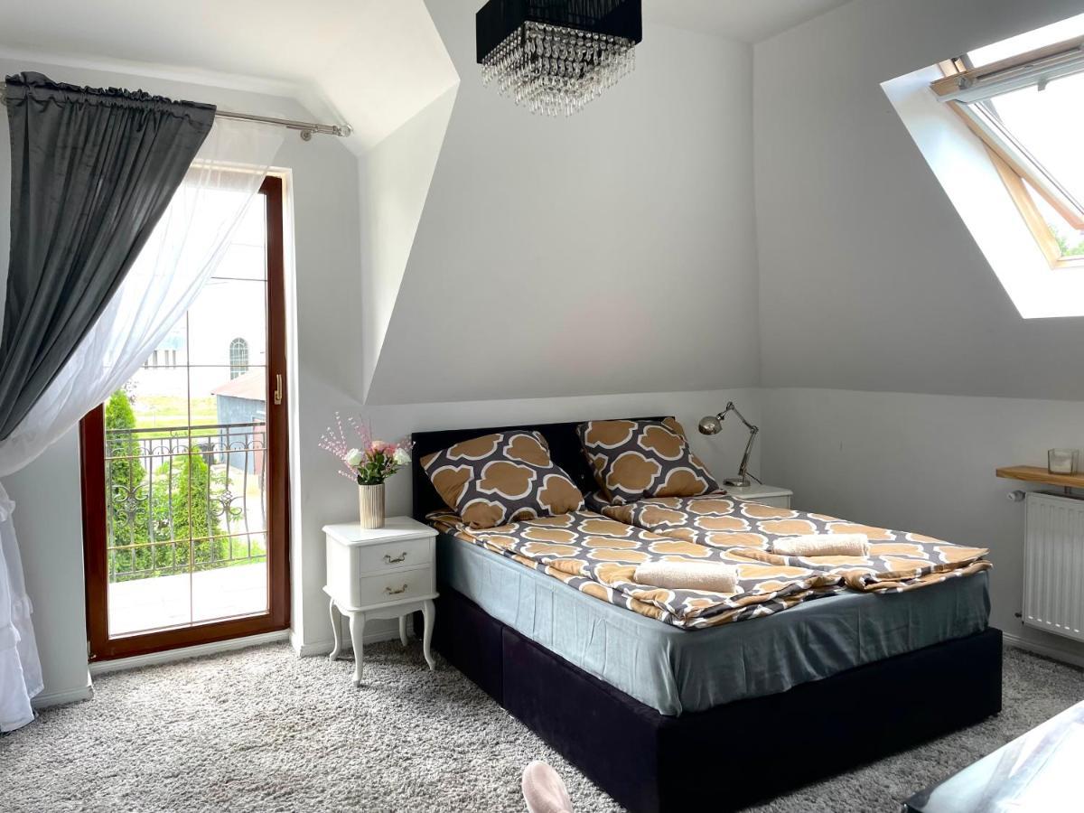 Domowe Pokoje Wilanow Warsaw Exterior photo